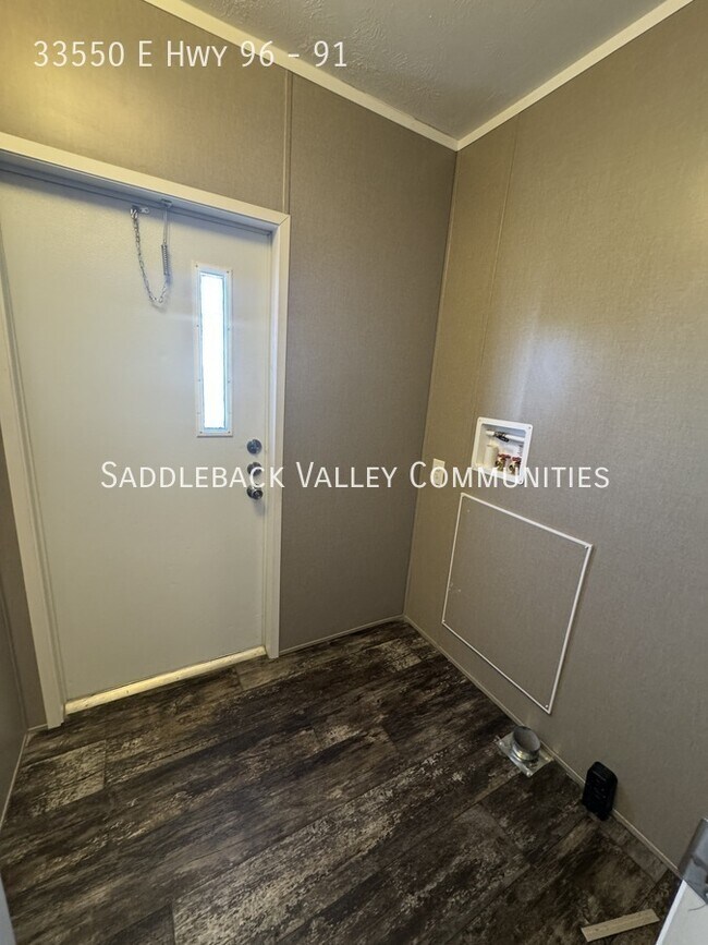 Building Photo - 33550 CO-96