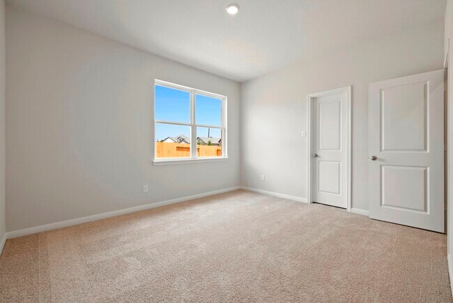 Building Photo - 10811 Bright Beacon Dr