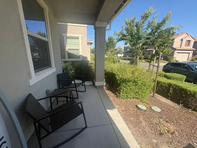 Building Photo - 1839 Yellowwood Ave