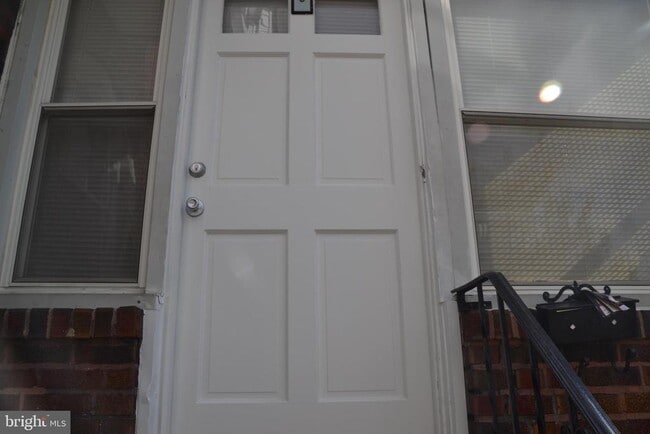 Building Photo - 243 Coverly Rd