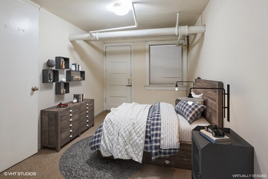 Building Photo - 1200 W Addison St