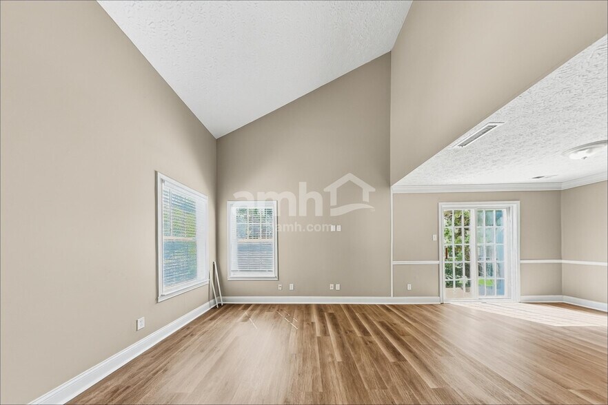 Building Photo - 6759 Stanhope Way
