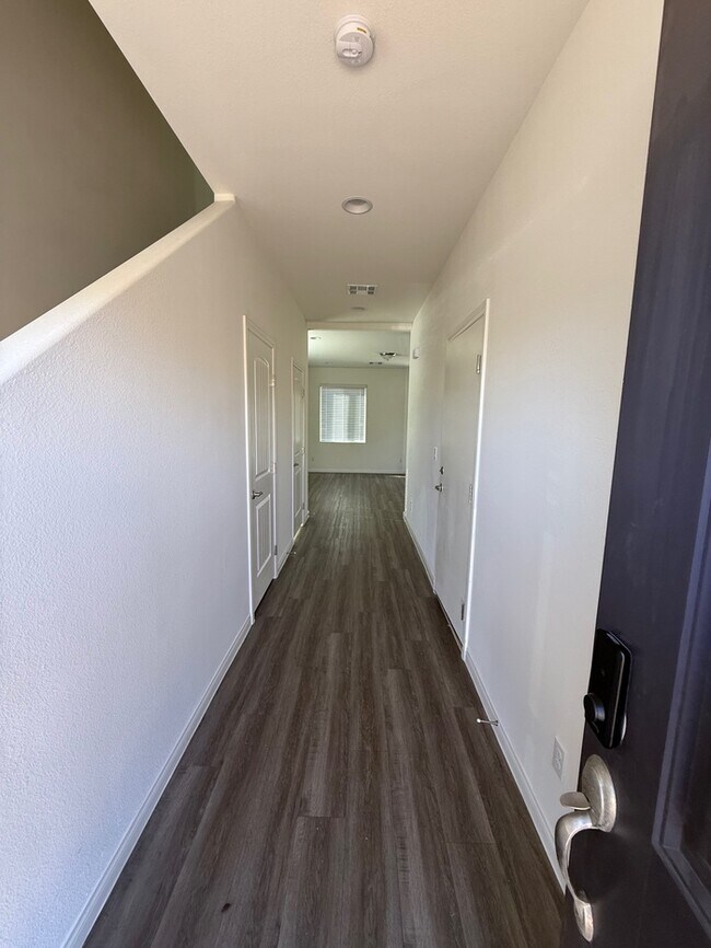 Building Photo - 8069 Athos Ct
