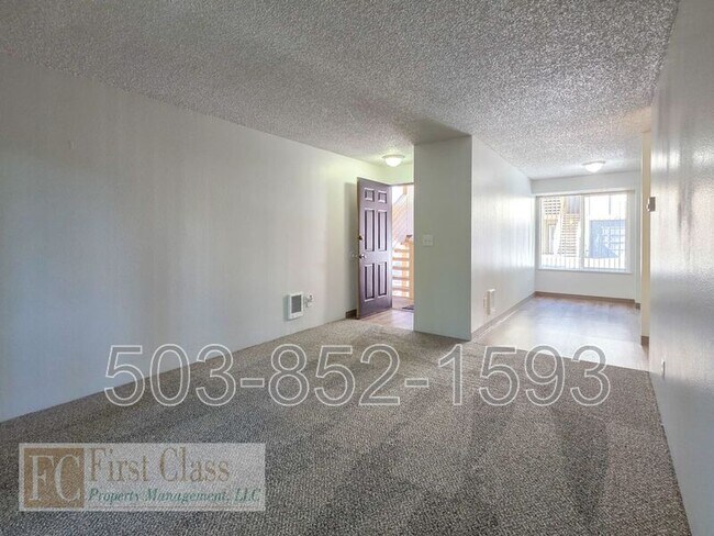 Building Photo - 3618 SW Beaverton Hillsdale Hwy