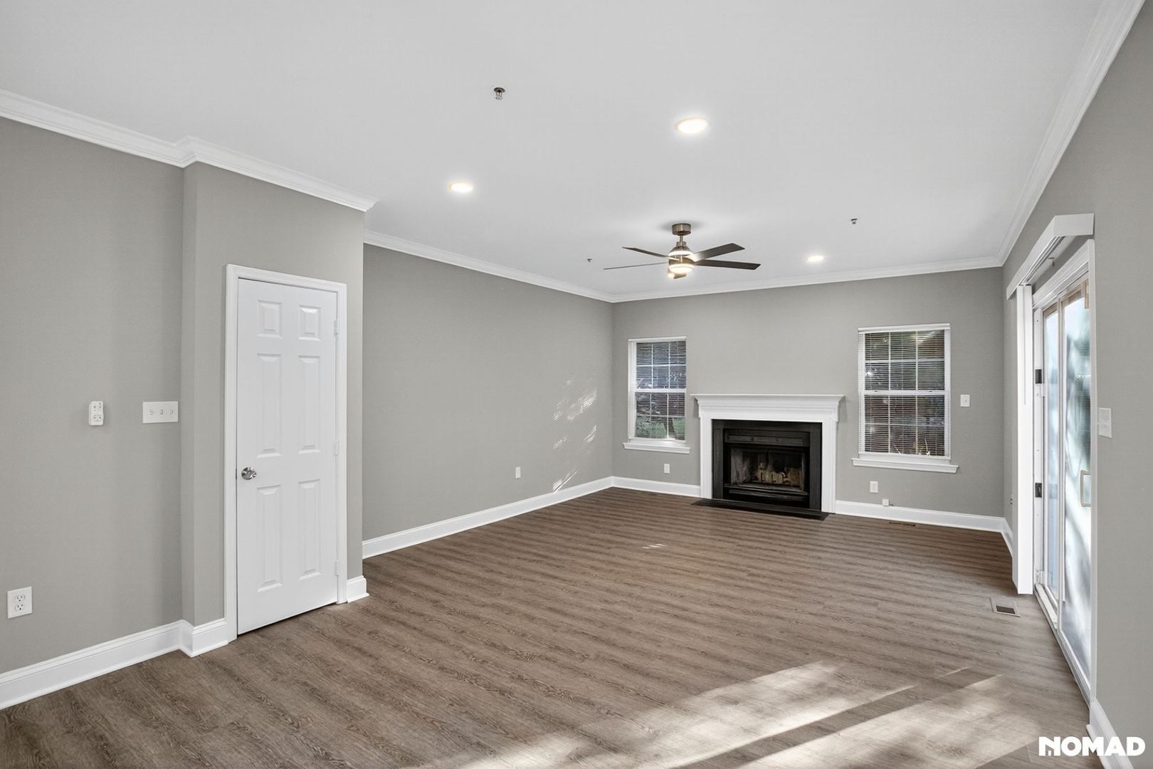 Building Photo - 7 Hickory St