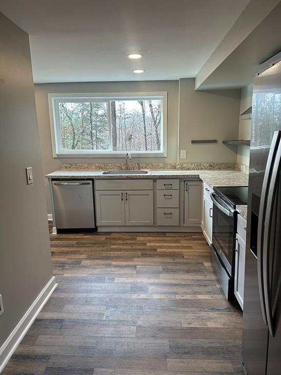 Building Photo - 3492 Point View Cir