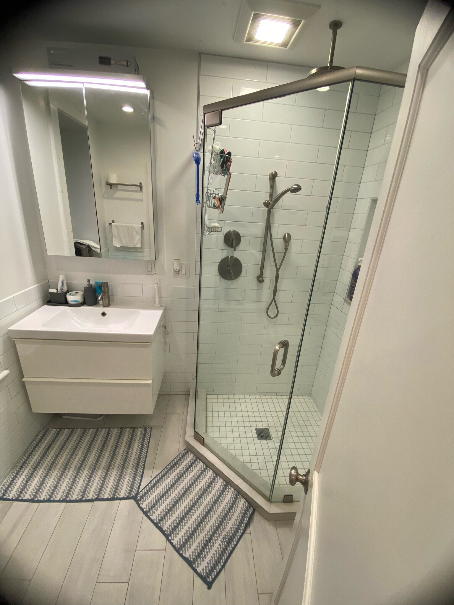 Building Photo - 41 Symphony Rd