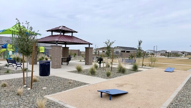 Building Photo - 15809 W Gray Fox Trl