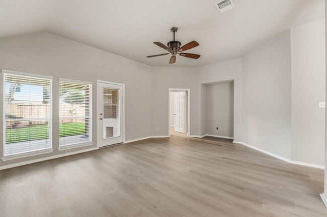 Building Photo - 20931 Hamlet Ridge Ln