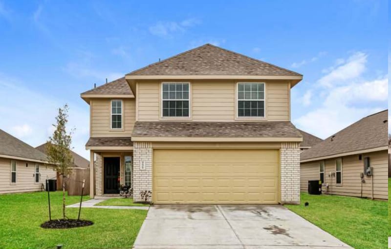 Building Photo - 8601 Wilkins Oaks Dr