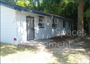 Building Photo - 3535 Brookdale Ave