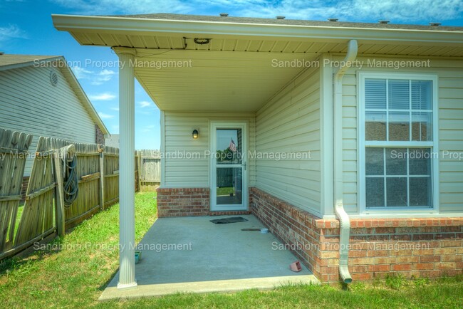 Building Photo - For Lease | Broken Arrow | $1645 Rent