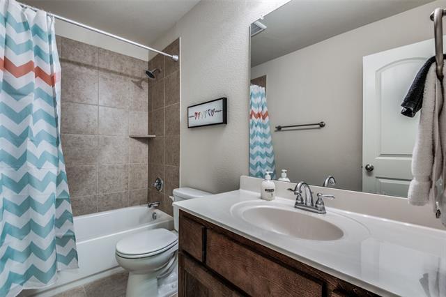 Building Photo - 4415 Samarth St