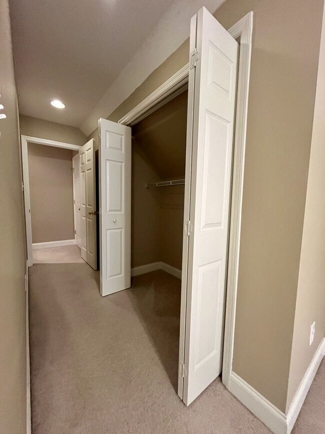 Building Photo - 4BR Home in Summer Rose with Two Primary Suites | 3,271 Sq Ft | Flexible Layout