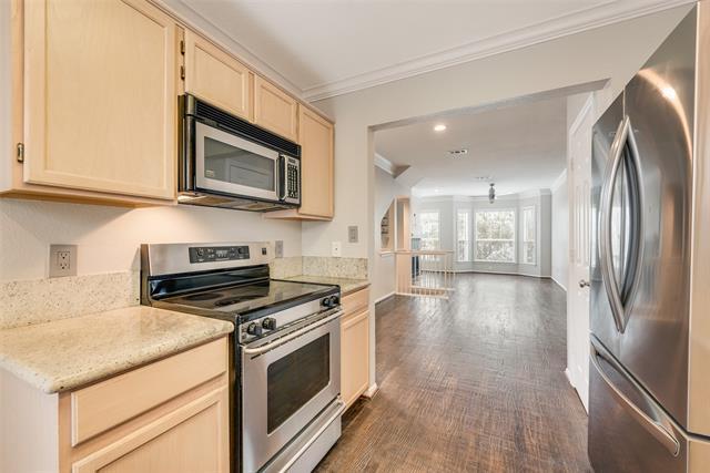 Building Photo - 2902 State St