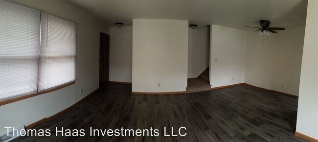 Building Photo - 12215-12221 W Dearbourn Ave