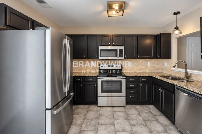 Building Photo - 8017 Lauren Kay Ct