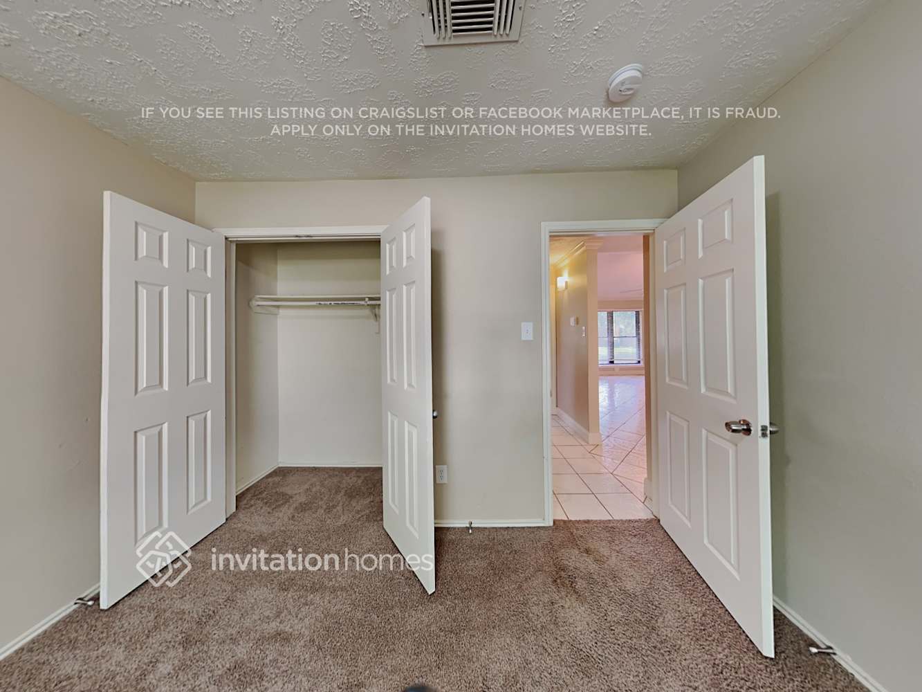 Building Photo - 8330 Pebbledowne Dr