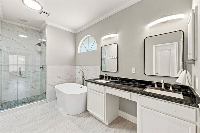 Building Photo - 1600 Viki Lynn Ct