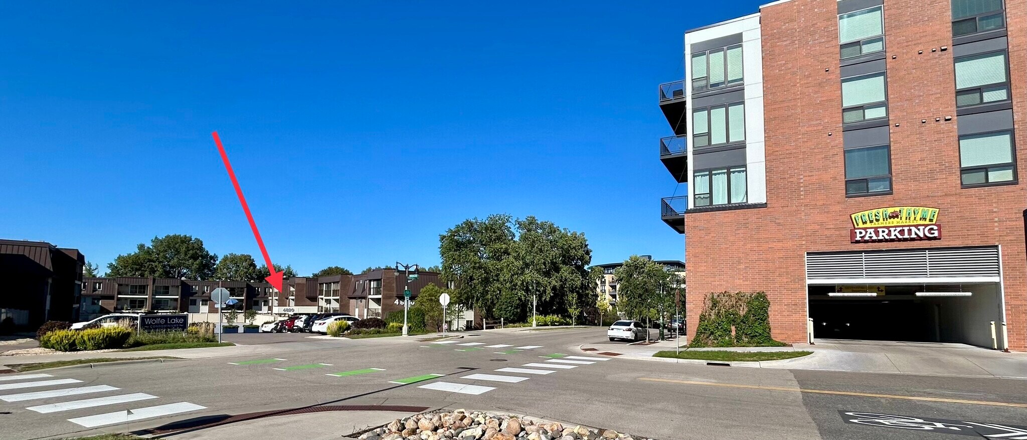 Building Photo - 4820 Park Commons Dr