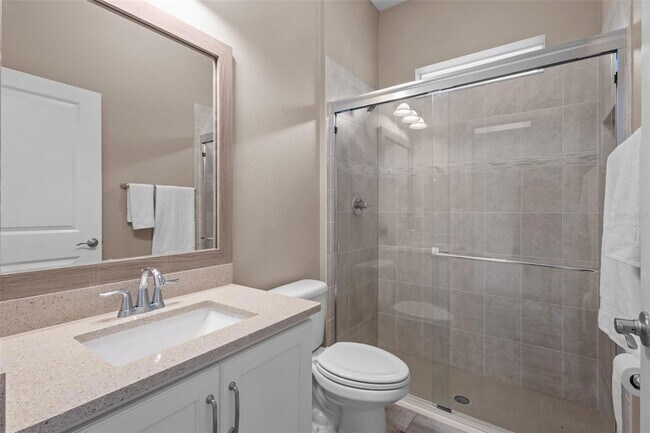 Building Photo - 2515 Portico St