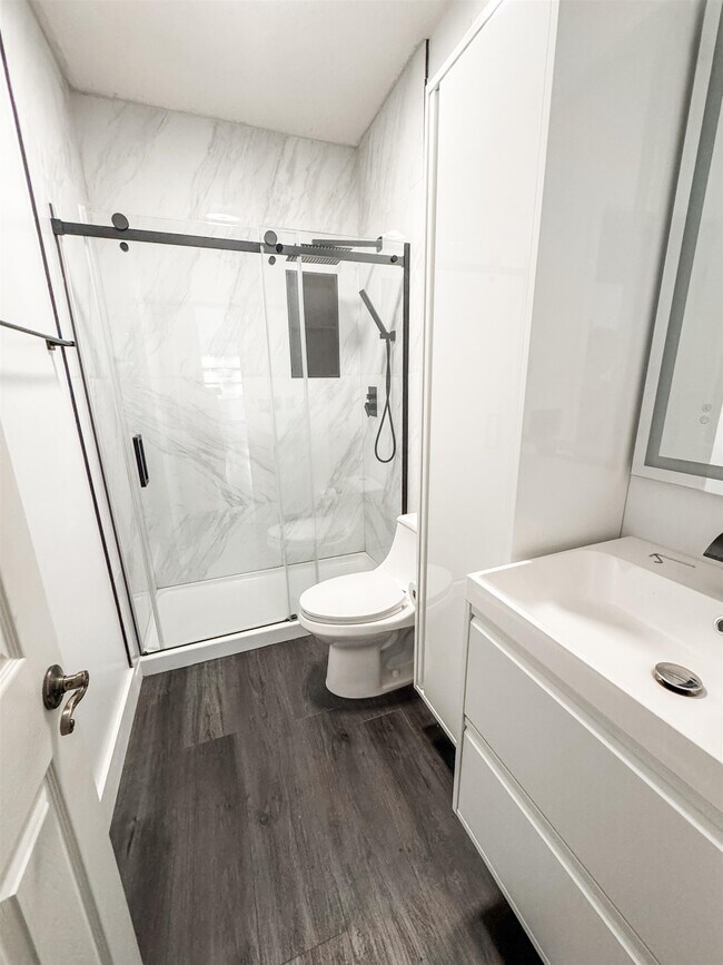 Building Photo - 10521 Red Stone Dr