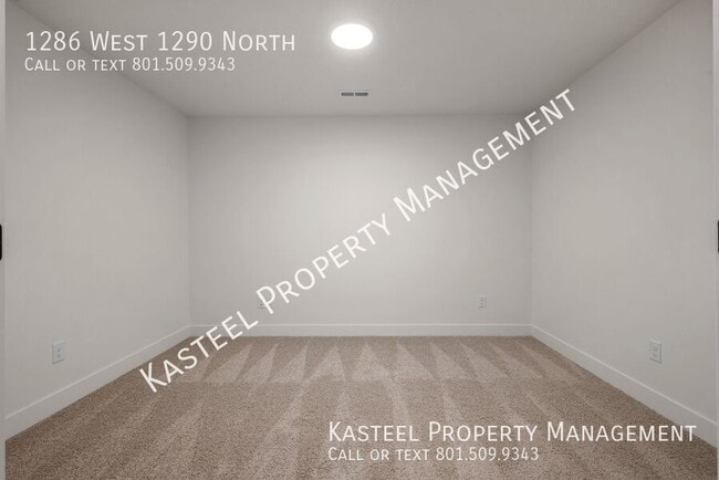 Building Photo - 1286 W 1290 N