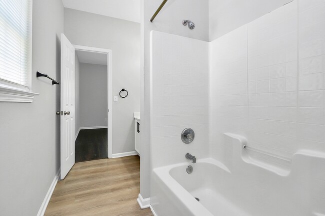 Building Photo - 3731 Bullard St