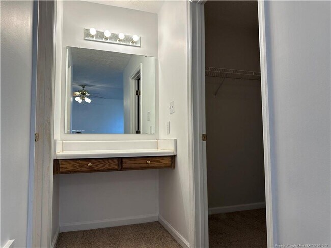 Building Photo - 728 Bent Creek Dr