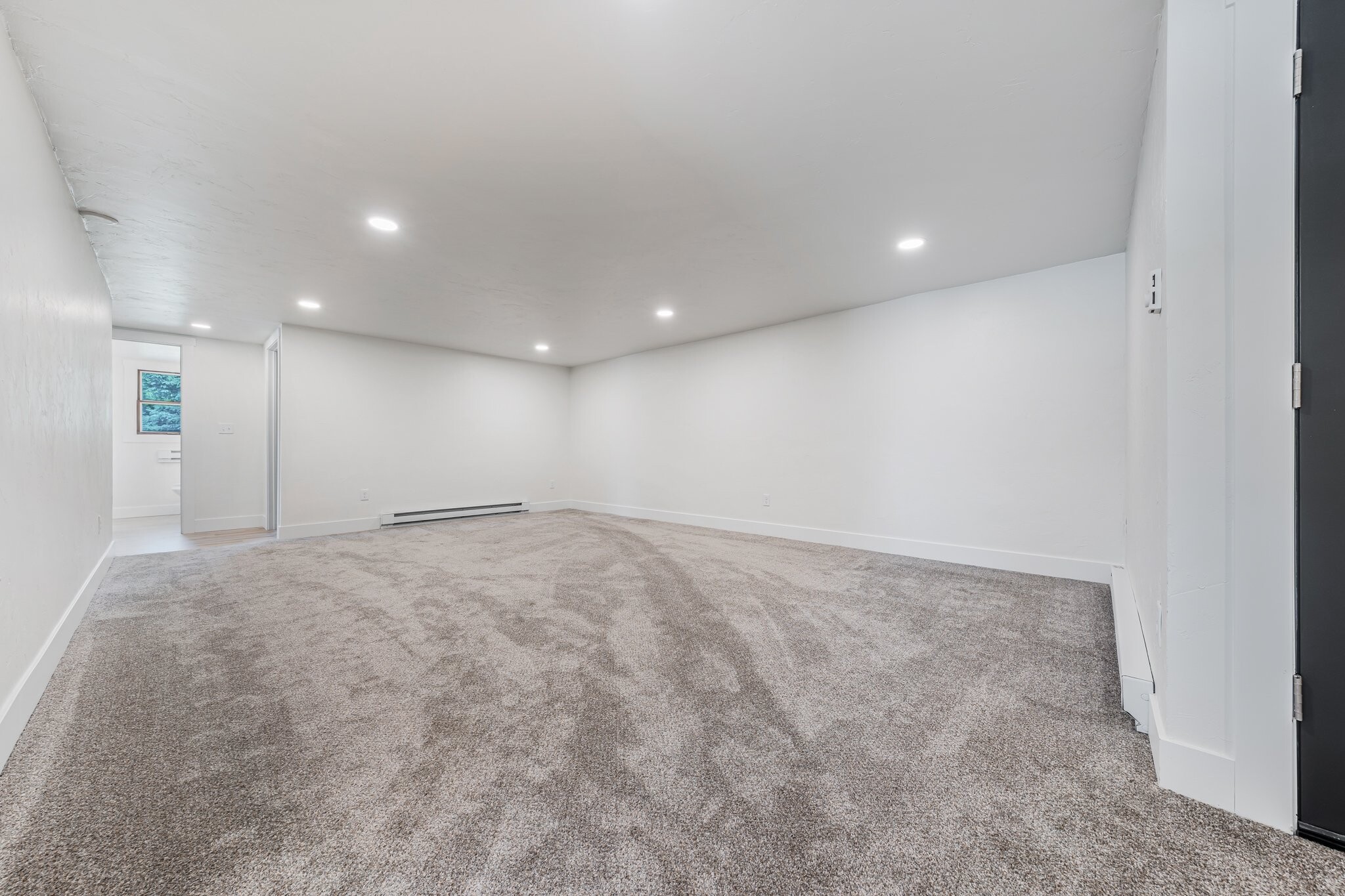 Building Photo - 1000 W McKinley Ave