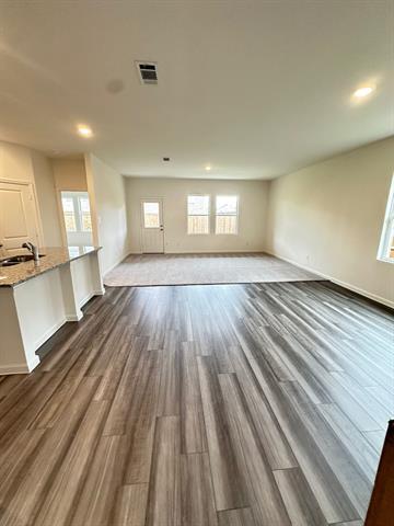 Building Photo - 1855 Lockhart Dr
