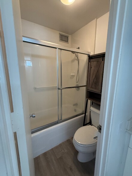 Building Photo - 1630 Liholiho St