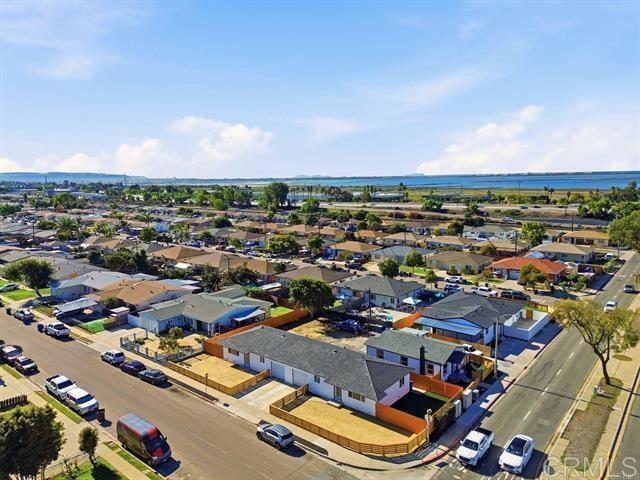 Building Photo - 702 Oaklawn Ave