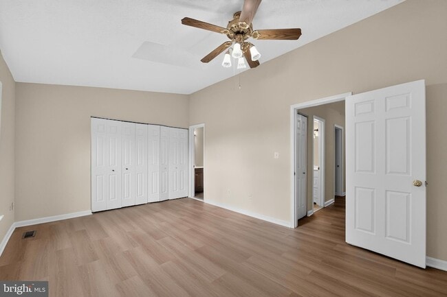 Building Photo - 55 Oak Crest Ct