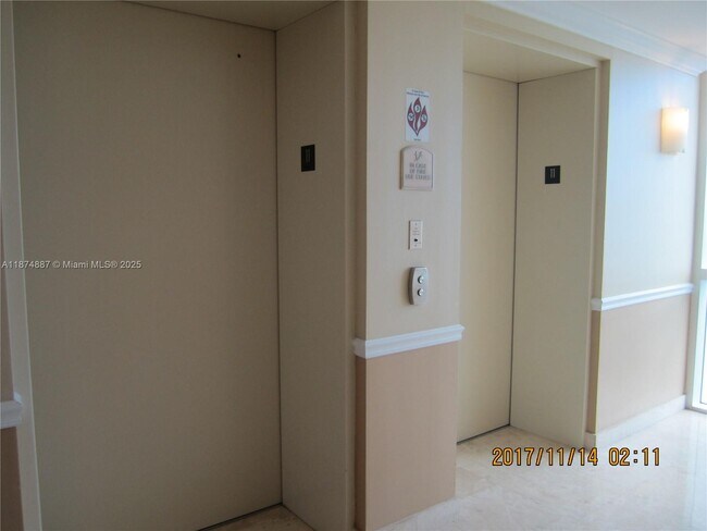 Building Photo - 117 NW 42nd Ave