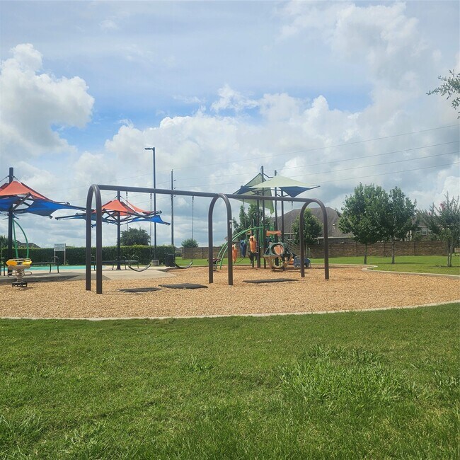 Building Photo - 11518 Harmony Summit Trce