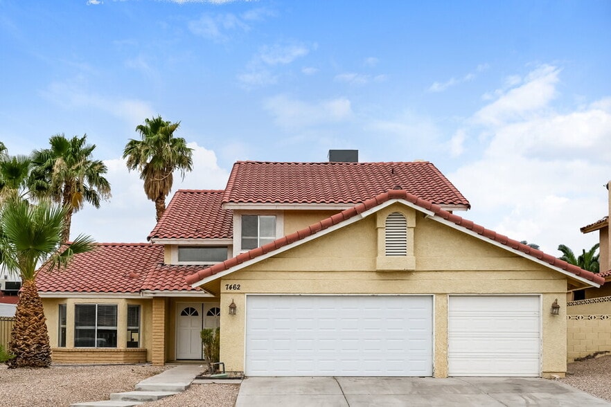 Primary Photo - 7462 Puritan Ave