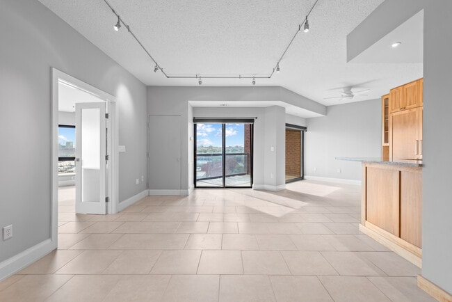 Building Photo - 2515 Boston St