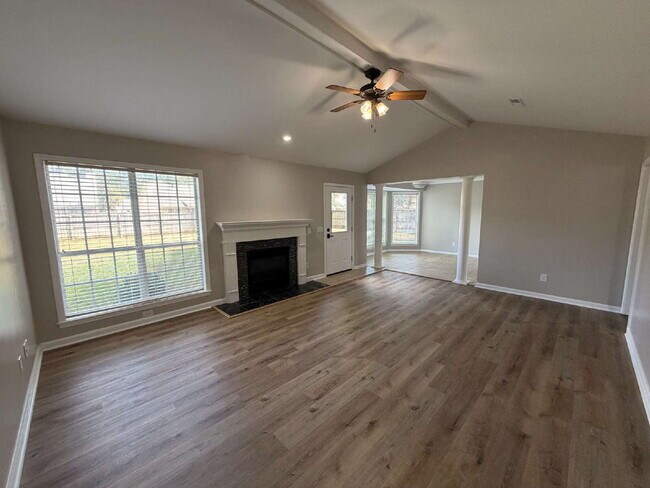 Building Photo - Available for rent in Chapelwood Subdivision