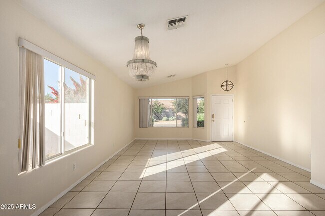 Building Photo - 8103 W Tonto Ln