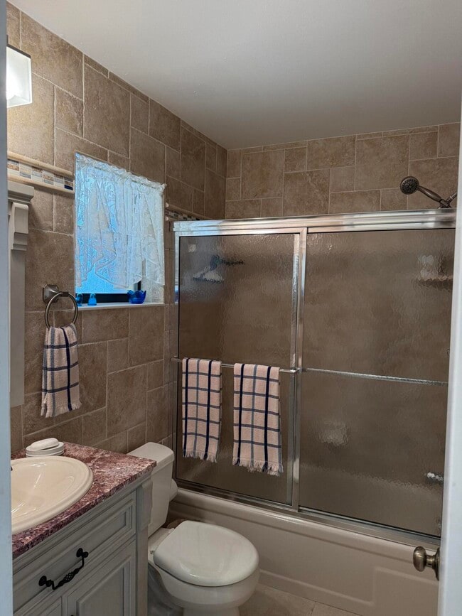 Building Photo - 6289 Red Cedar Cir