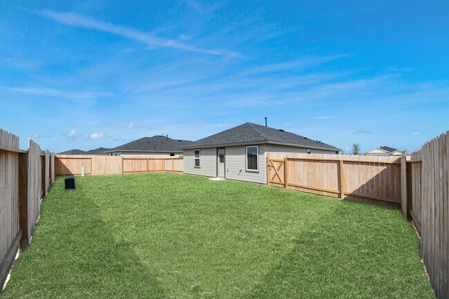 Building Photo - 1018 Bluegill Ln