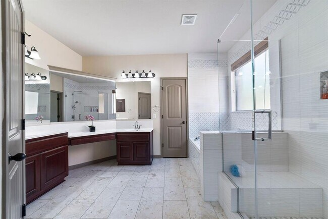Building Photo - 15312 Spillman Ranch Loop