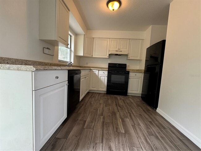 Building Photo - 5738 Cardinal Guard Ave