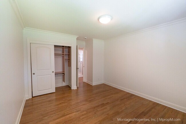 Building Photo - Remodeled single story Willow Glen home wi...