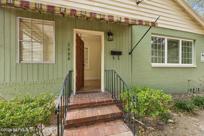 Building Photo - 1406 San Mateo Ave