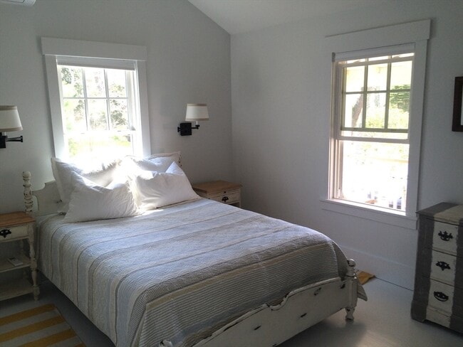 Building Photo - 85 Winemack St