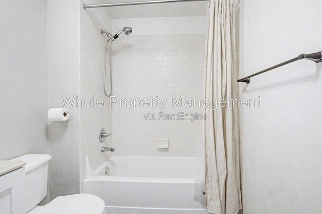 Building Photo - 3872 S Dallas St