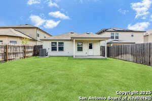 Building Photo - 715 Retama Pass