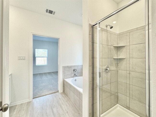 Building Photo - 1316 Acorn Oak Dr